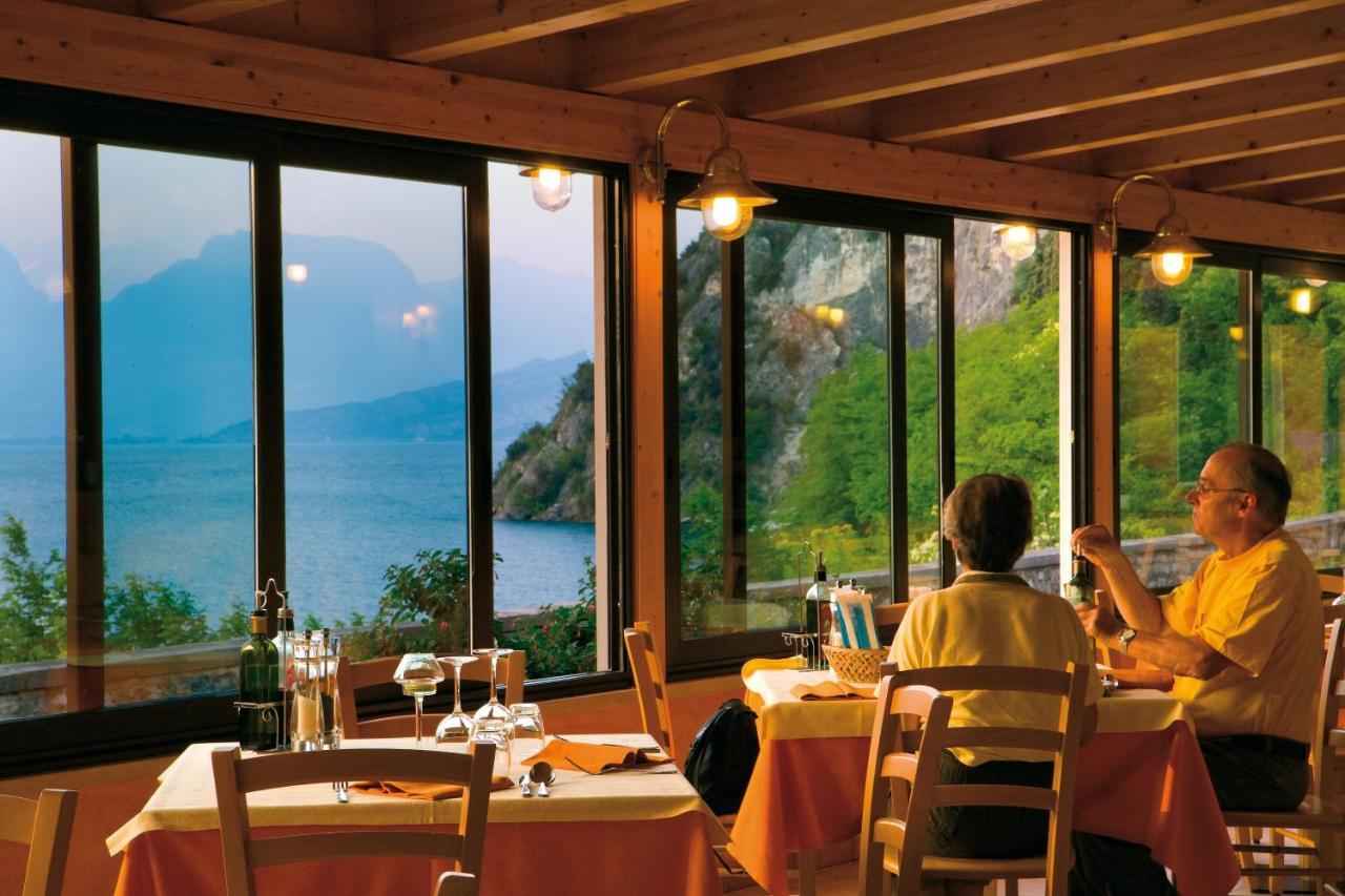 Hotel Baitone - Nature Village Malcesine Exteriér fotografie