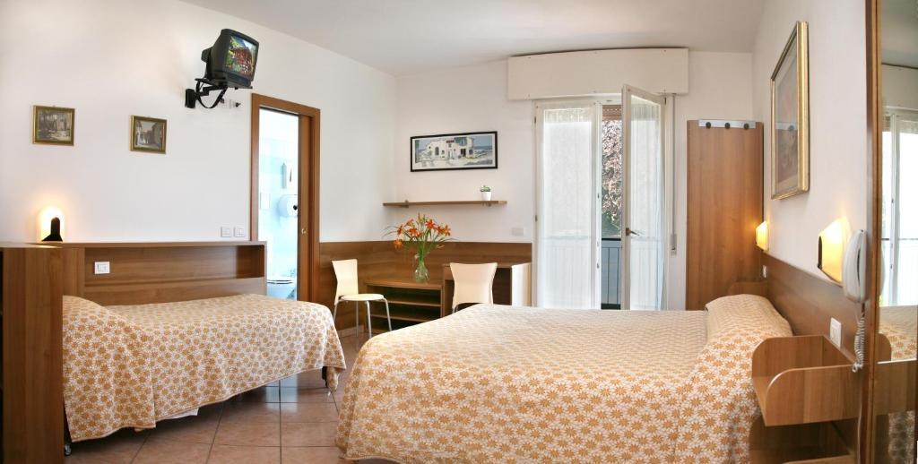 Hotel Baitone - Nature Village Malcesine Pokoj fotografie